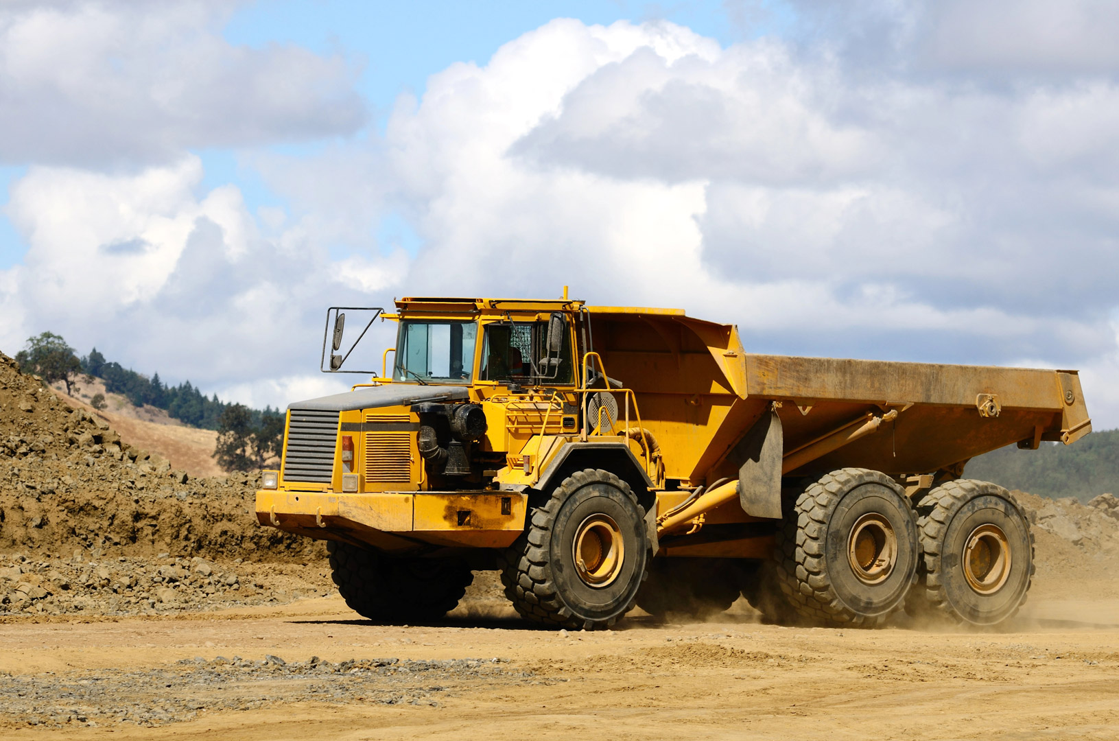how to buy used heavy equipment